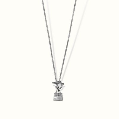 Image with missing alt attribute found on hermes.com