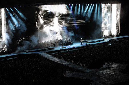 Image with missing alt attribute found on u2.com