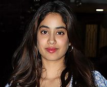 PIX: Janhvi watches a film with her brother, Arjun