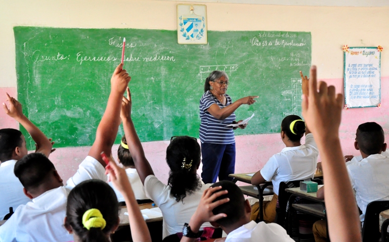 0826-profesor-gtmo.jpg