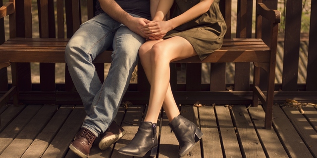 Image with missing alt attribute found on inquiriesjournal.com