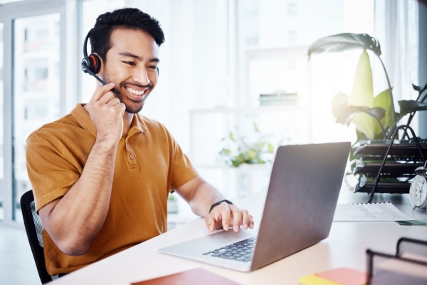 person on telemarketing call