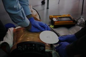 Image with missing alt attribute found on acls-algorithms.com