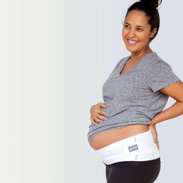Image with missing alt attribute found on aeroflowbreastpumps.com