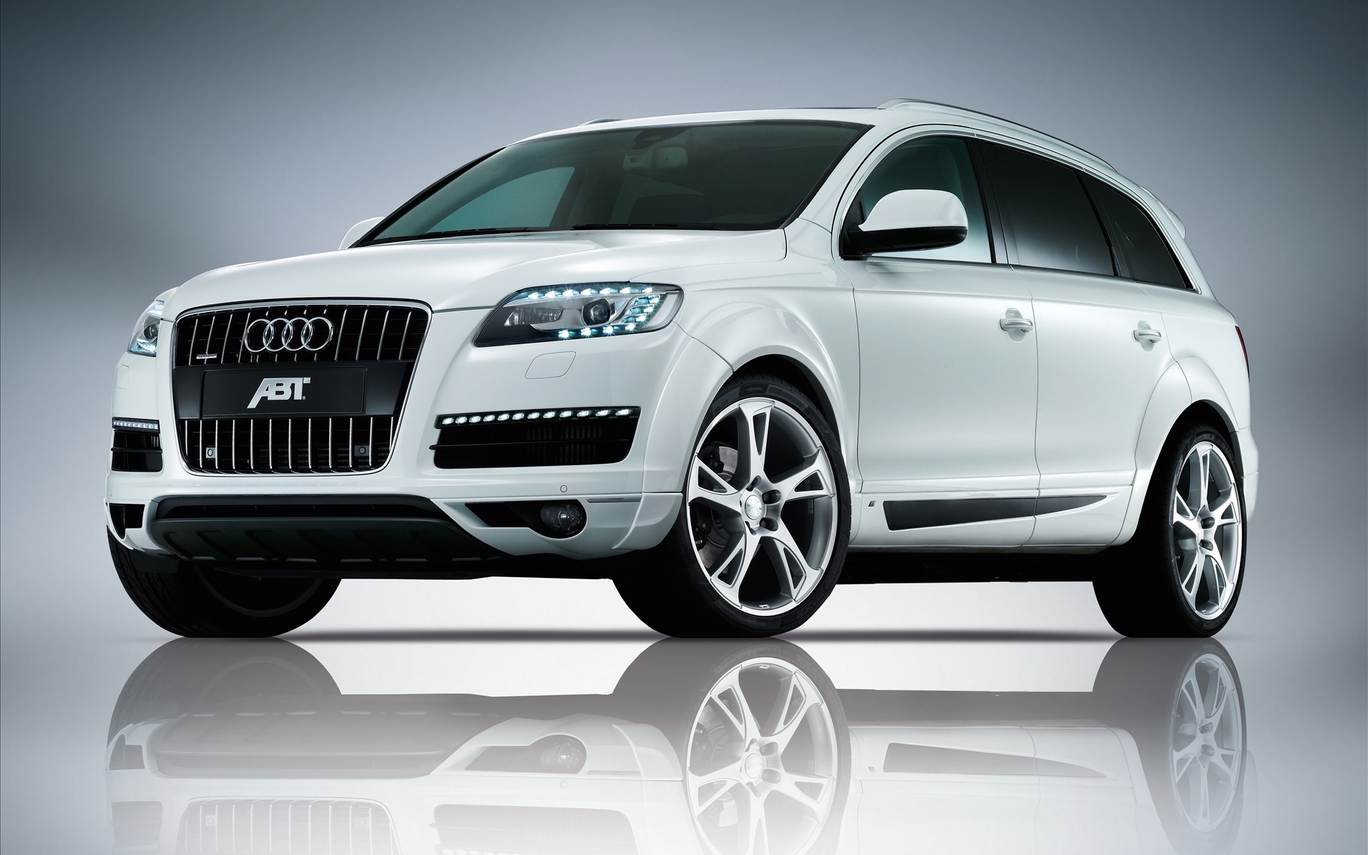 2010 ABT Audi Q7 3 TDI 3