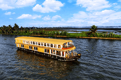 6 bedroom houseboat
