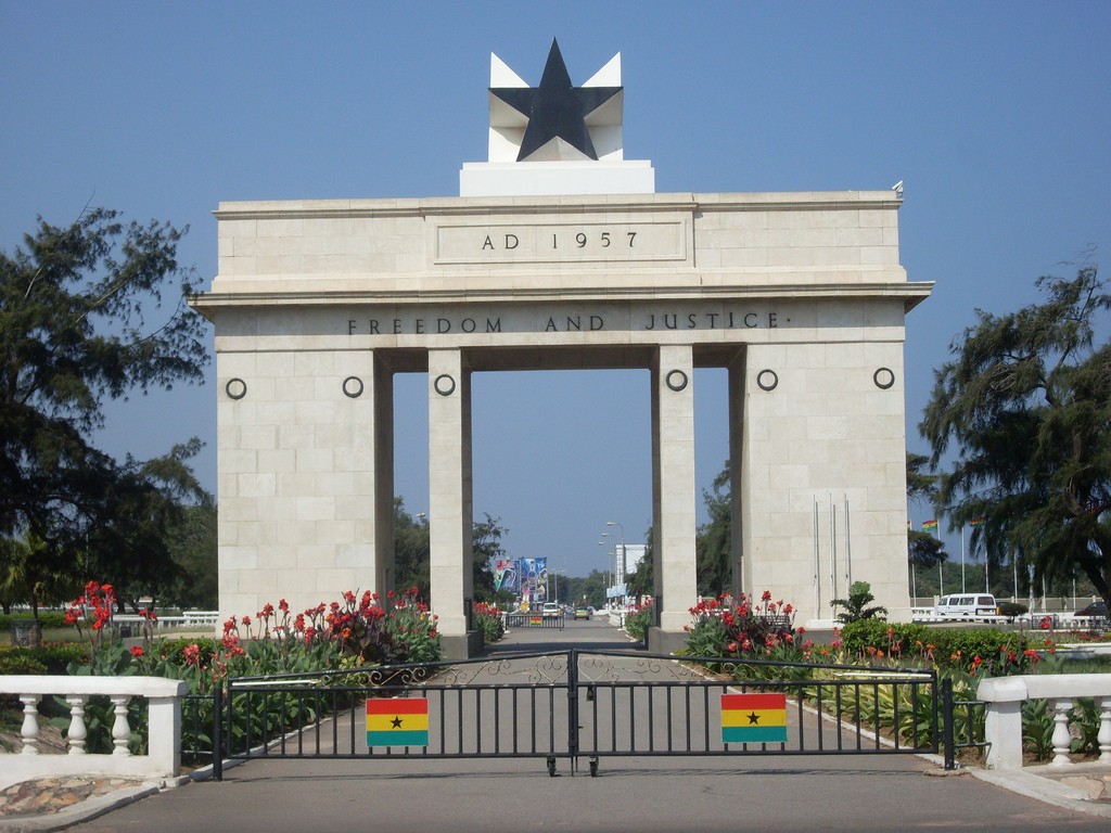 Image with missing alt attribute found on buzzghana.com