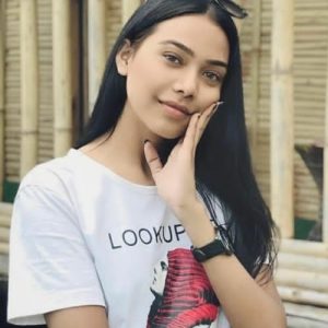 Lavanaya - College model near you