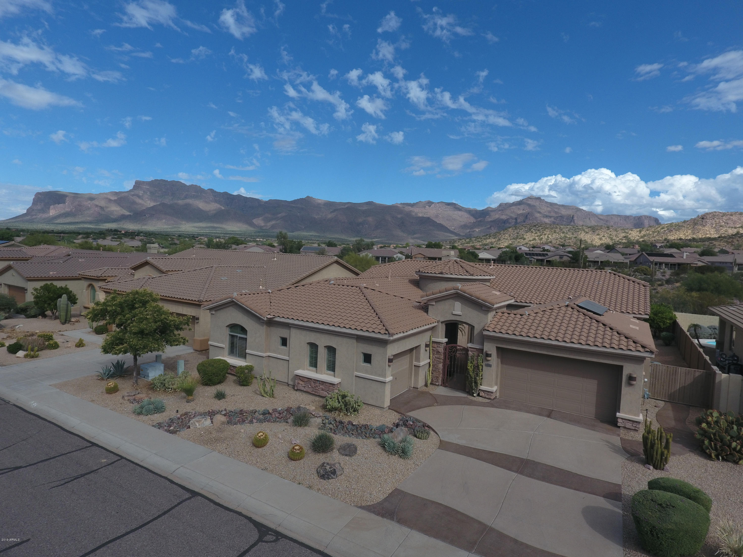 Image with missing alt attribute found on lostdutchmanrealty.com