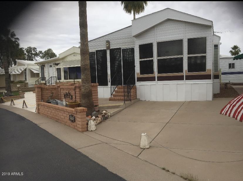 Image with missing alt attribute found on lostdutchmanrealty.com