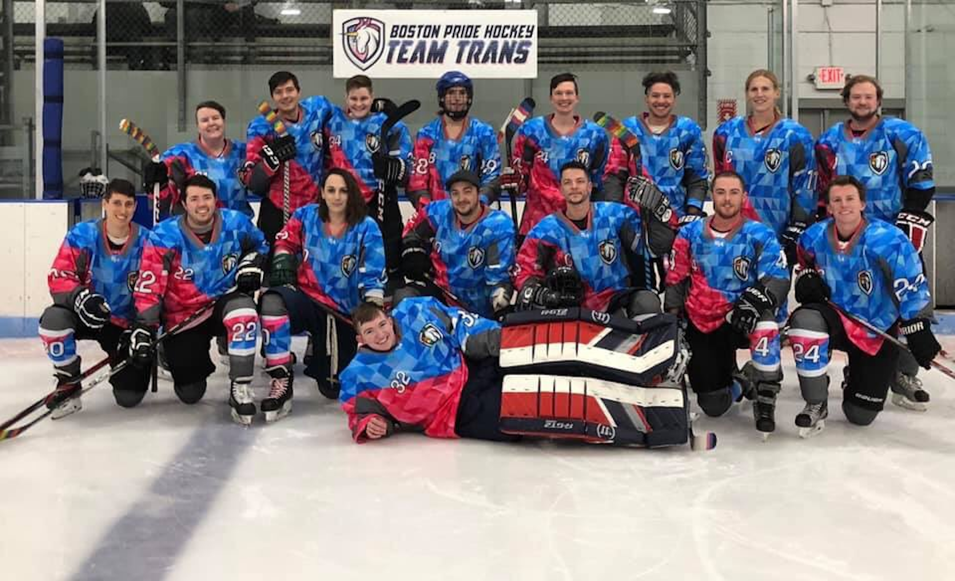 Image with missing alt attribute found on outsports.com