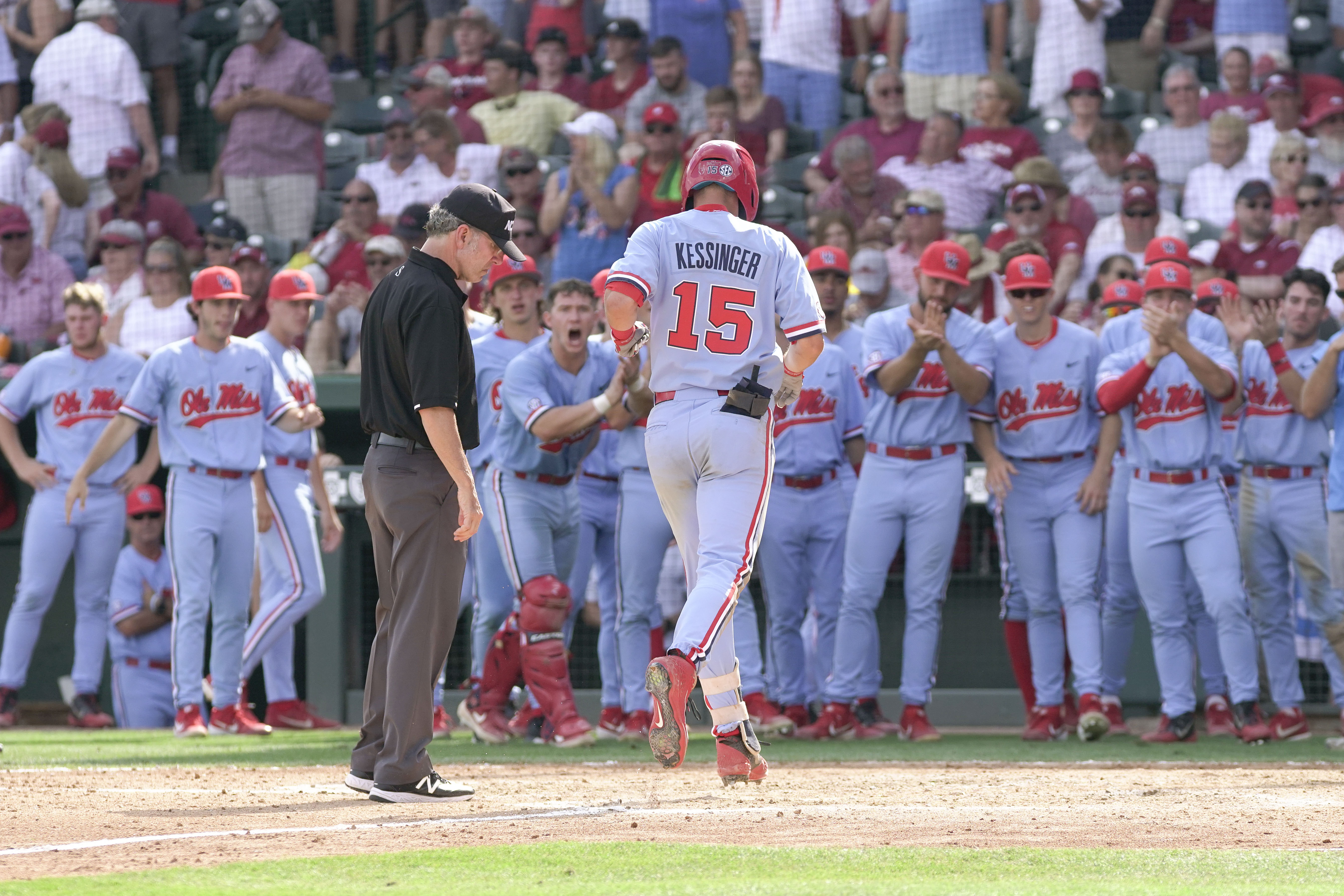NCAA BASEBALL: JUN 09 Div 1 Championship Super Regionals - Ole Miss at Arkansas