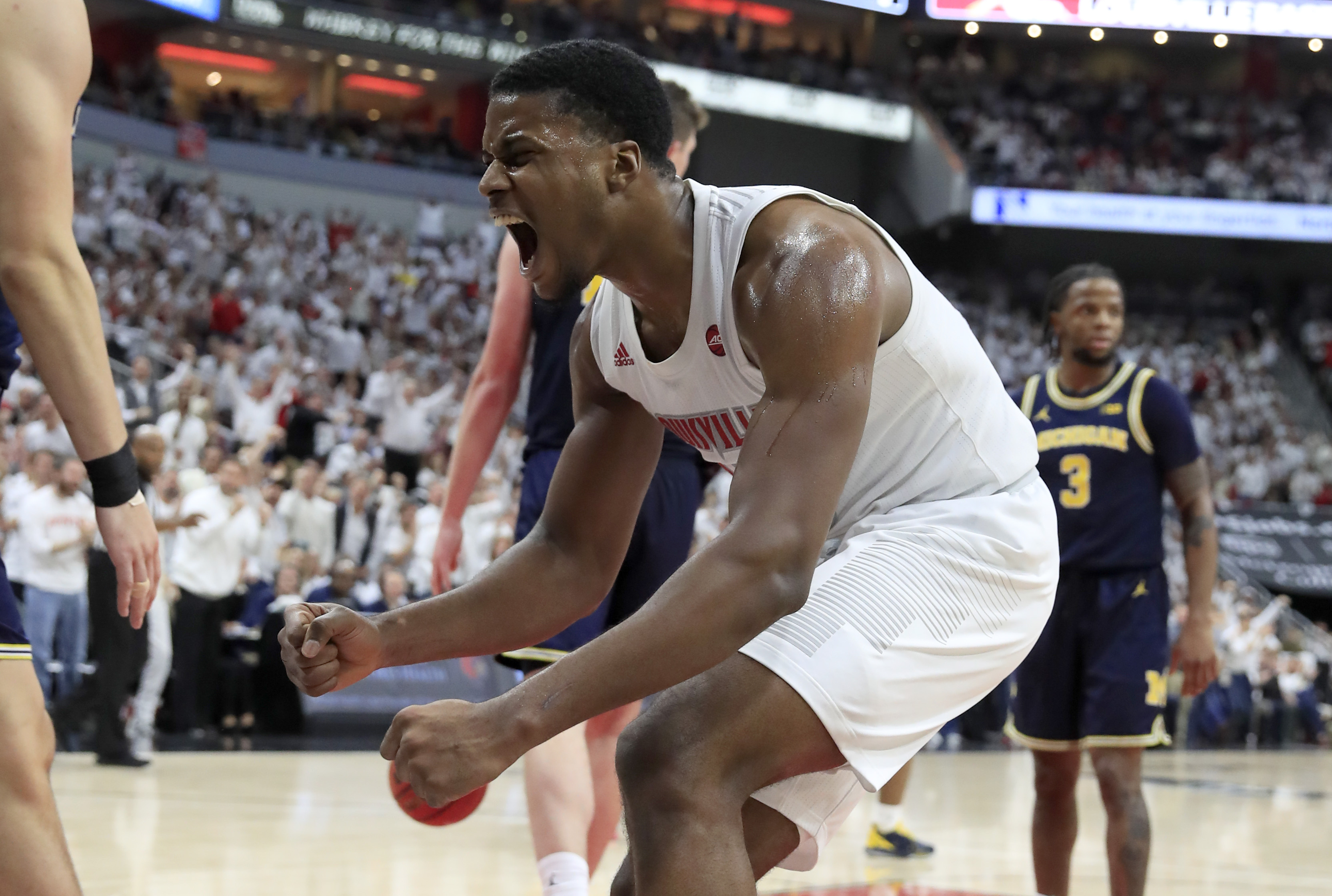 Michigan v Louisville