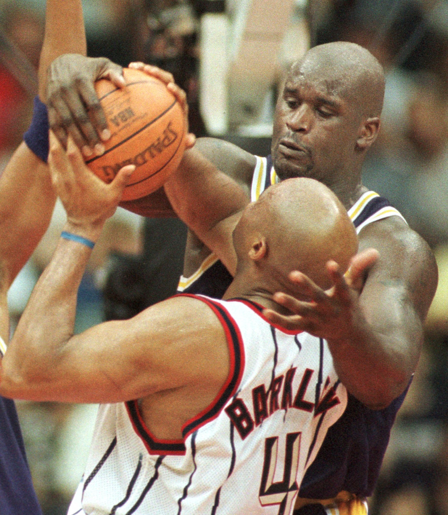 BKN-ROCKETS-LAKERS-SHAQUILLE