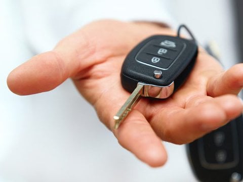 Scopri il leasing auto a Piacenza e Pavia