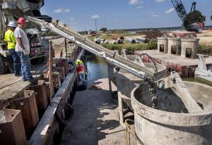 Image with missing alt attribute found on constructionequipmentguide.com