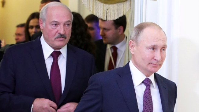 Ілюстрацыйнае фота. Аляксандар Лукашэнка і Ўладзімір Пуцін падчас пасяджэньня Вышэйшага Эўразійскага эканамічнага савета ў Санкт-Пецярбургу. 20 сьнежня 2019 году