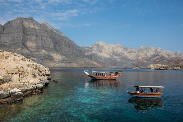 Image with missing alt attribute found on go-oman.com