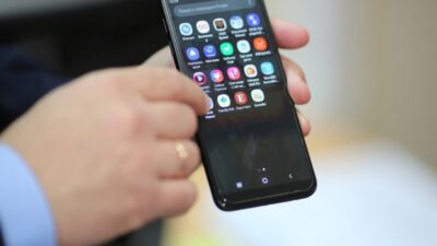 Смартфон