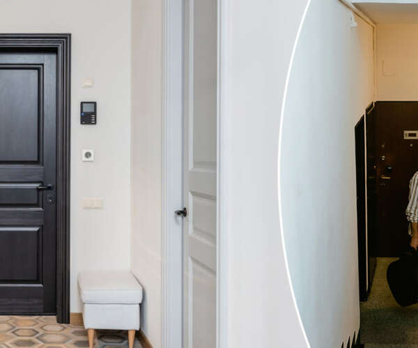vem ansvarar för ytterdörren i bostadsr&auml;tt