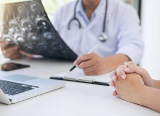 Image with missing alt attribute found on healthiack.com