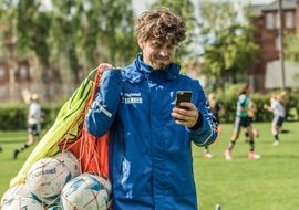 Image with missing alt attribute found on holdsport.dk