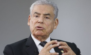 C&eacute;sar Villanueva se allan&oacute; a pedido de impedimento de salida del pa&iacute;s