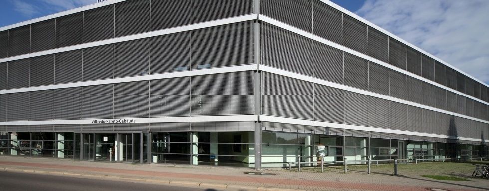 Image with missing alt attribute found on mba-uni.de