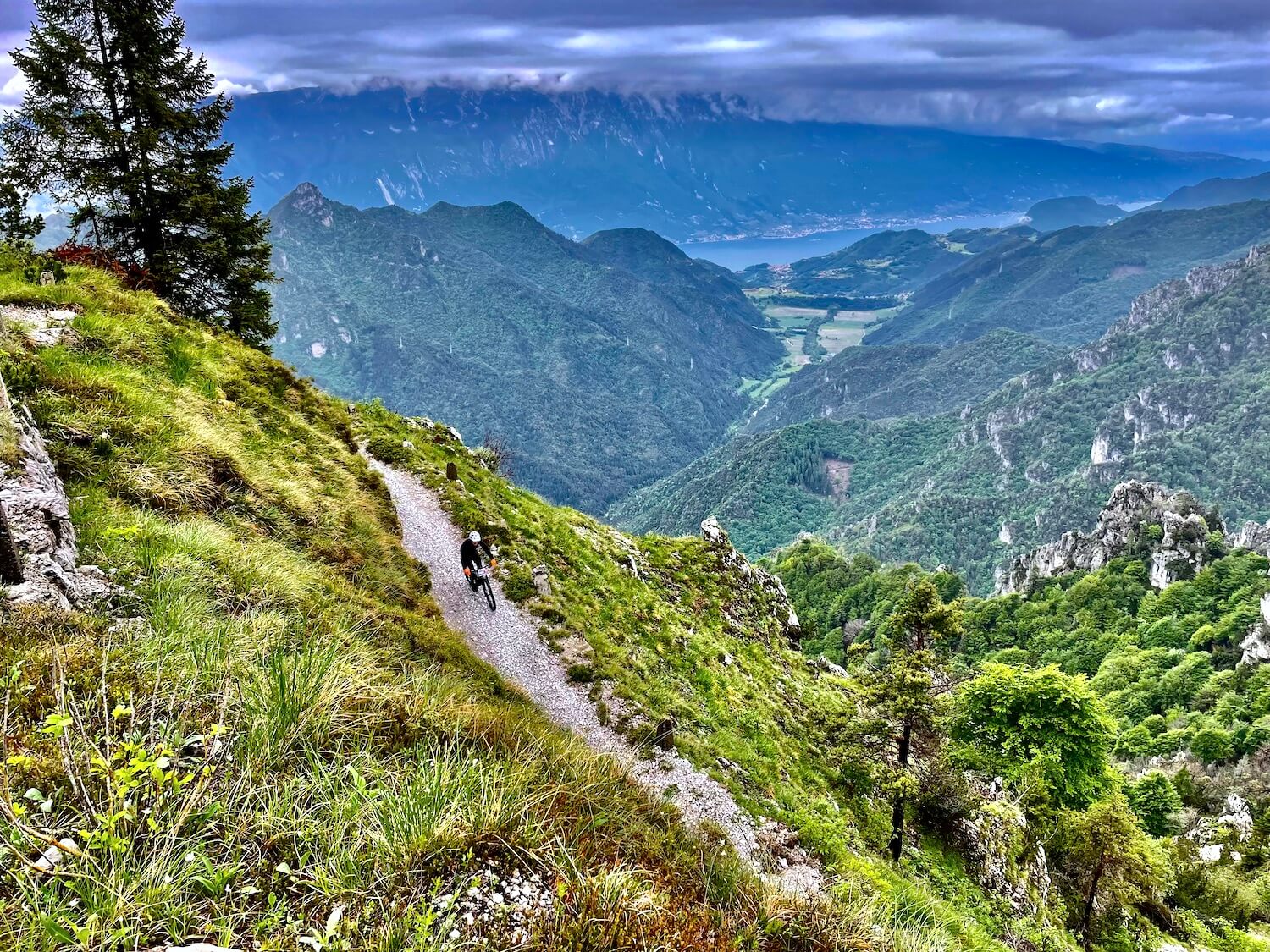 Image with missing alt attribute found on mtb-adventure.dk