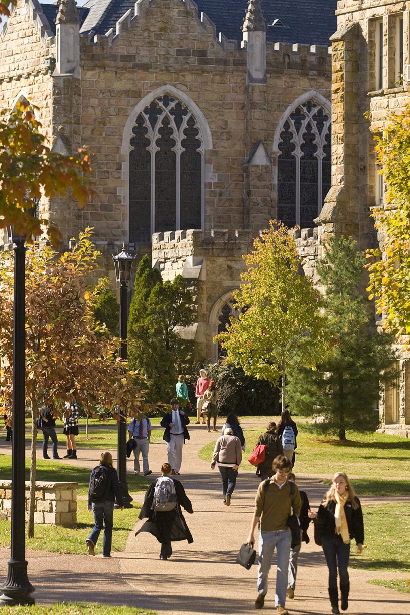 Image with missing alt attribute found on sewanee.edu