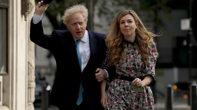 Johnson 10 Numara&rsquo;ya gelin getiriyor.