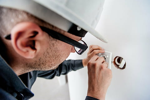 person, fixing, power socket, electrician, electric, electricity, worker, building, professional, employee, builder, screwdriver, repair, the operator, architect, safety, business, body, man, factory, helmet, surveyor, corporation, people, the foreman, mechanics, male, tools, work, the production of, the industry, industrial, development, the hand, pro, men, manual Worker, occupation, working, construction Industry, work Tool, repairing, construction Worker, installing, males, one person, adult, holding, headshot, human body part, indoors, young adult, looking, glasses, young men, portrait, close-up, technology, hand, examining, healthcare and medicine, optometrist, human face, 4K, CC0, public domain, royalty free