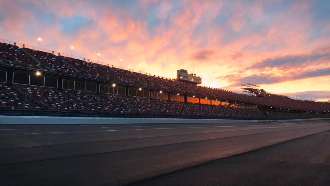 Photo from @talladegasupers on Twitter on 1000Bulbs at 6/17/19 at 2:35PM