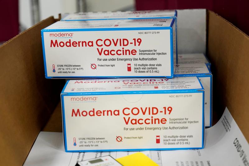 Severe allergic reactions to Moderna vaccine appear rare: CDC report https://t.co/if0Yelw52y https://t.co/41RVUZSezi