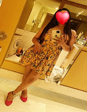 kareena love companion