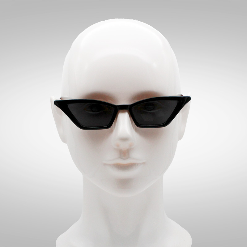 Schnelle Brille Feel Good in schwarz auf Kopf