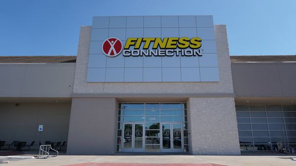 Image with missing alt attribute found on yelp.com