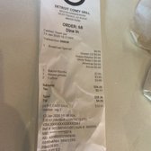 Image with missing alt attribute found on yelp.cz
