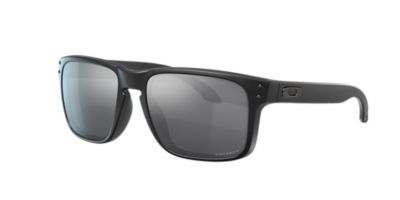 Image with missing alt attribute found on sunglasshut.com