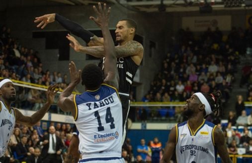 Image with missing alt attribute found on sport365.fr