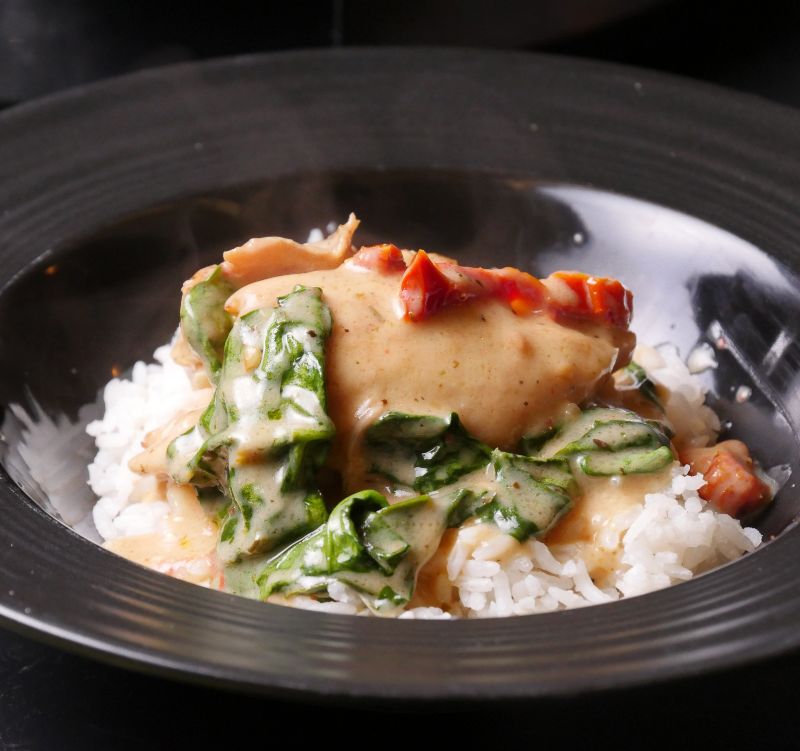 This Easy Chicken Dish Brings Everyone To The Table With Its Heavenly Aroma Recipe and Video