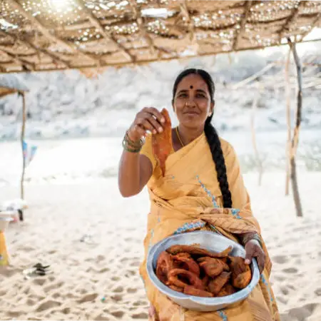 Image with missing alt attribute found on sostraveltoindia.com
