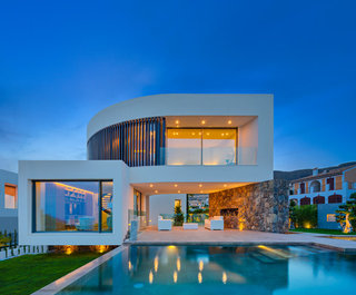 Image with missing alt attribute found on houzz.es