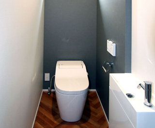 Image with missing alt attribute found on houzz.jp