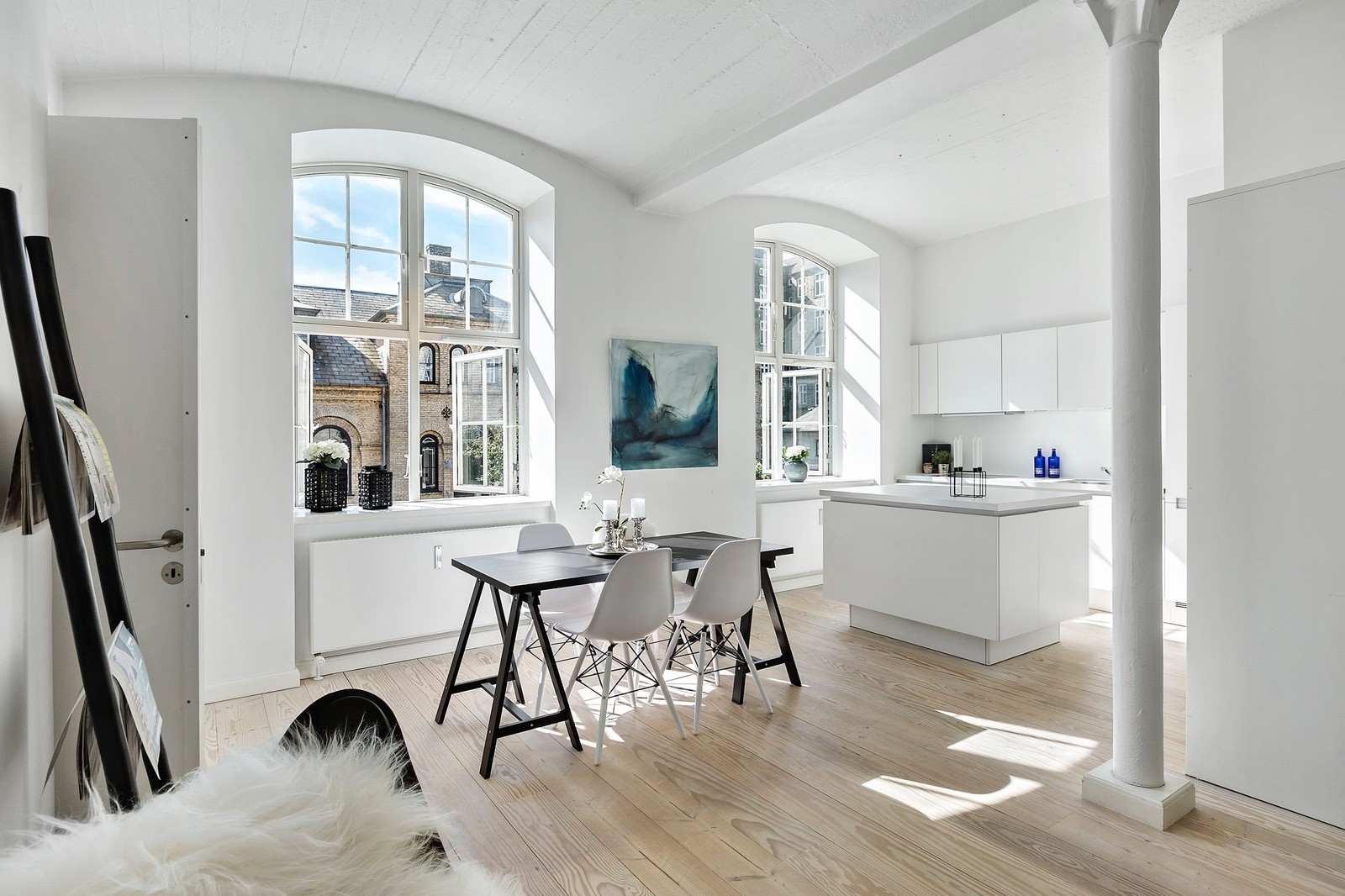 Image with missing alt attribute found on houzz.dk