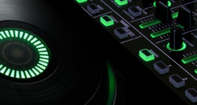 Image with missing alt attribute found on roland.com