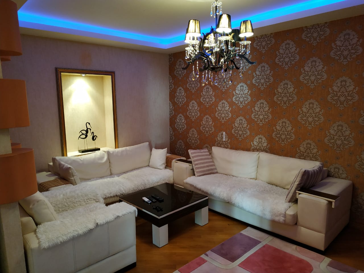Image with missing alt attribute found on tabrizsuites.com
