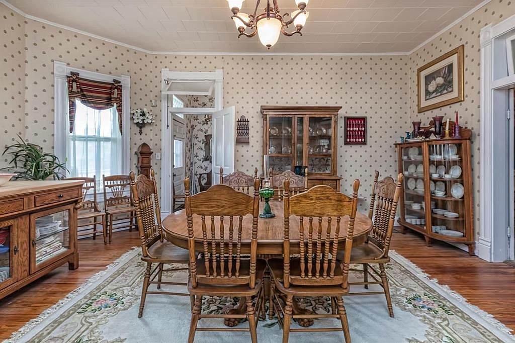 Image with missing alt attribute found on theoldhouselife.com