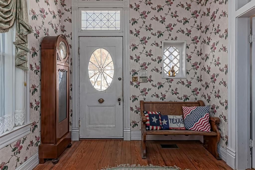 Image with missing alt attribute found on theoldhouselife.com