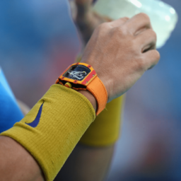 Image with missing alt attribute found on timeandtidewatches.com